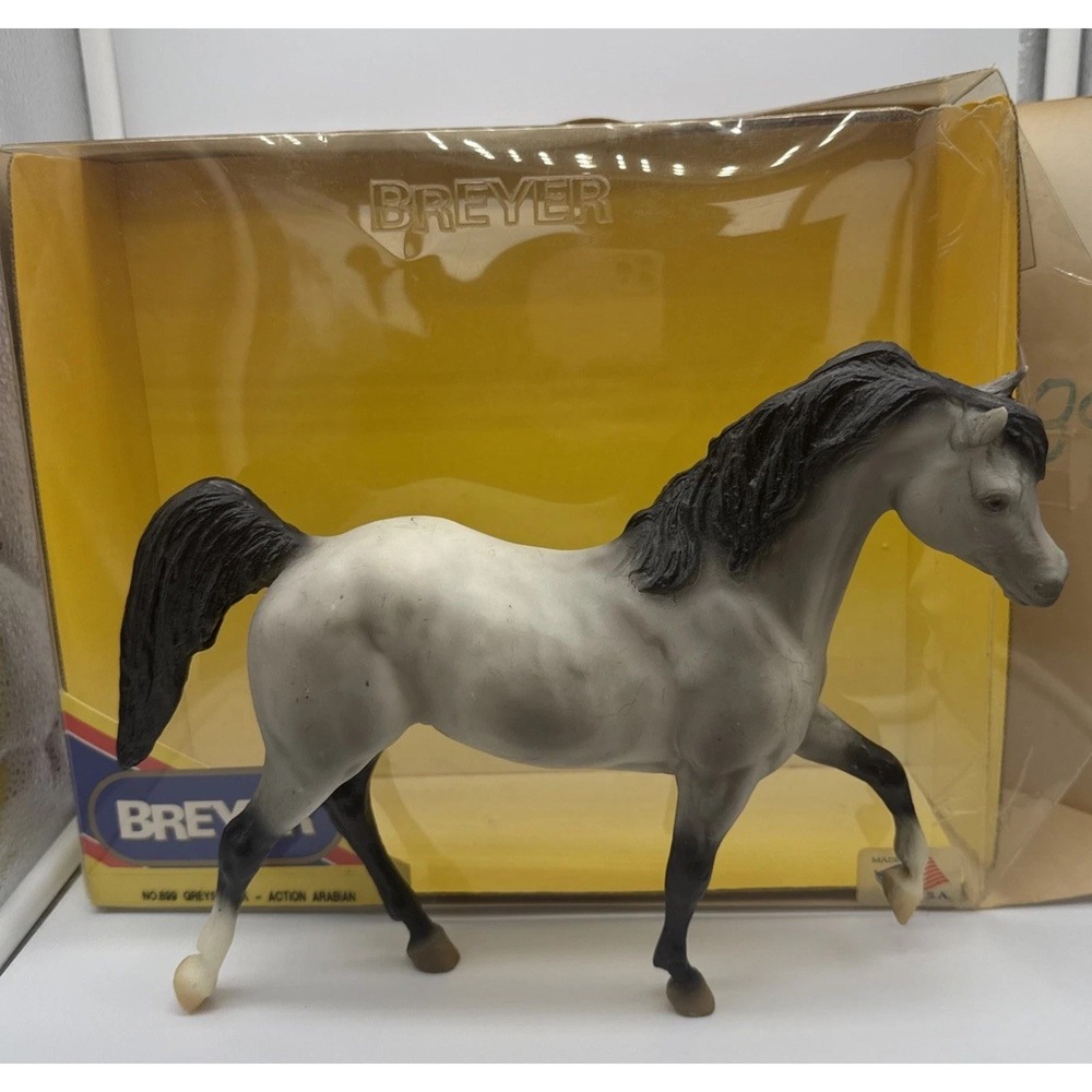 Breyer‎ Greystreak Action Arabian Horse Model 899 Dapple Grey Vintage USA Box